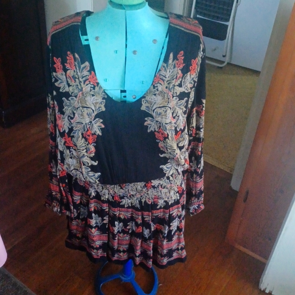Free People size medium top